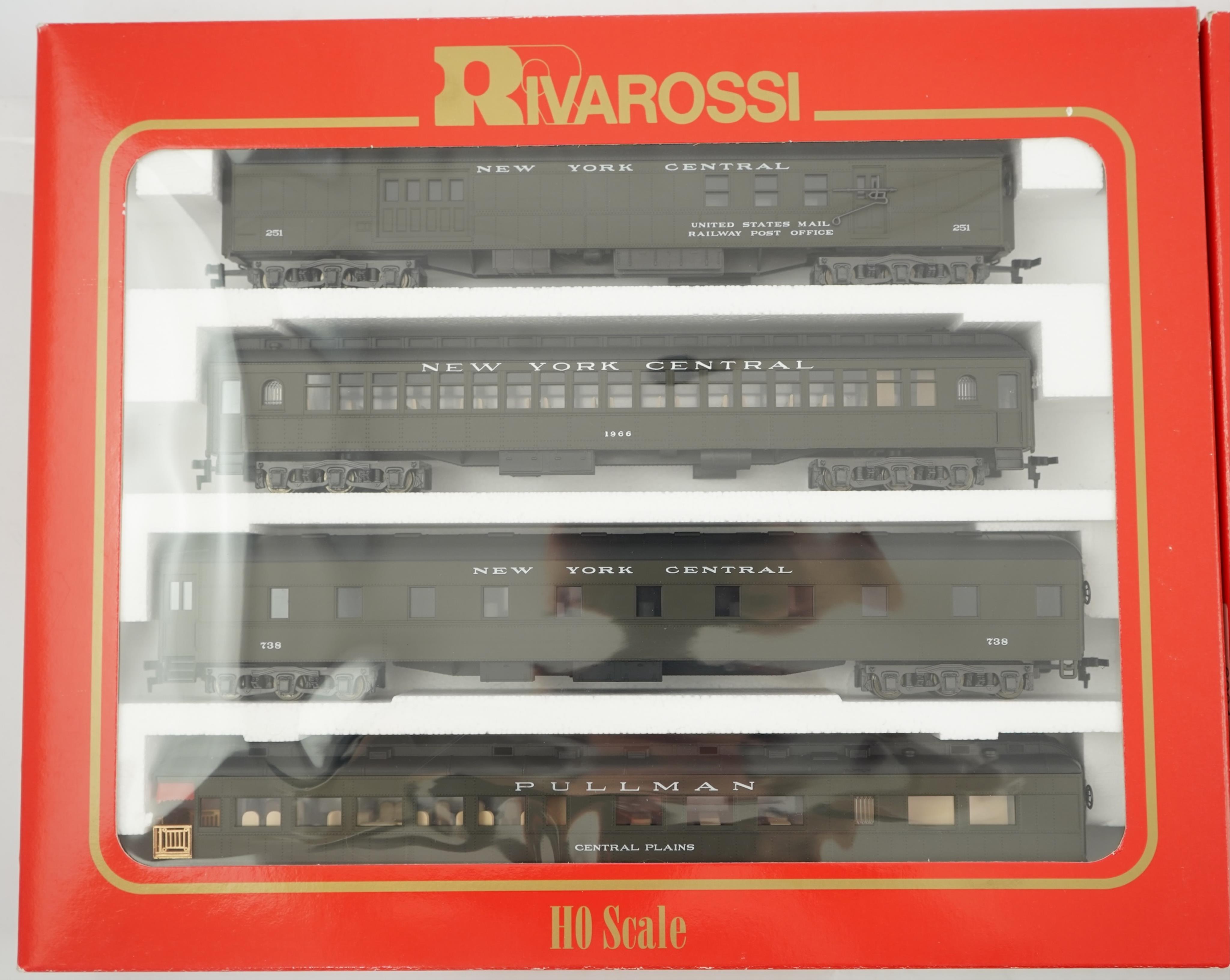 Two boxed Rivarossi 1920s New York Central Railroad coach packs; A Set (6924) and B Set (6925), both containing four coaches.